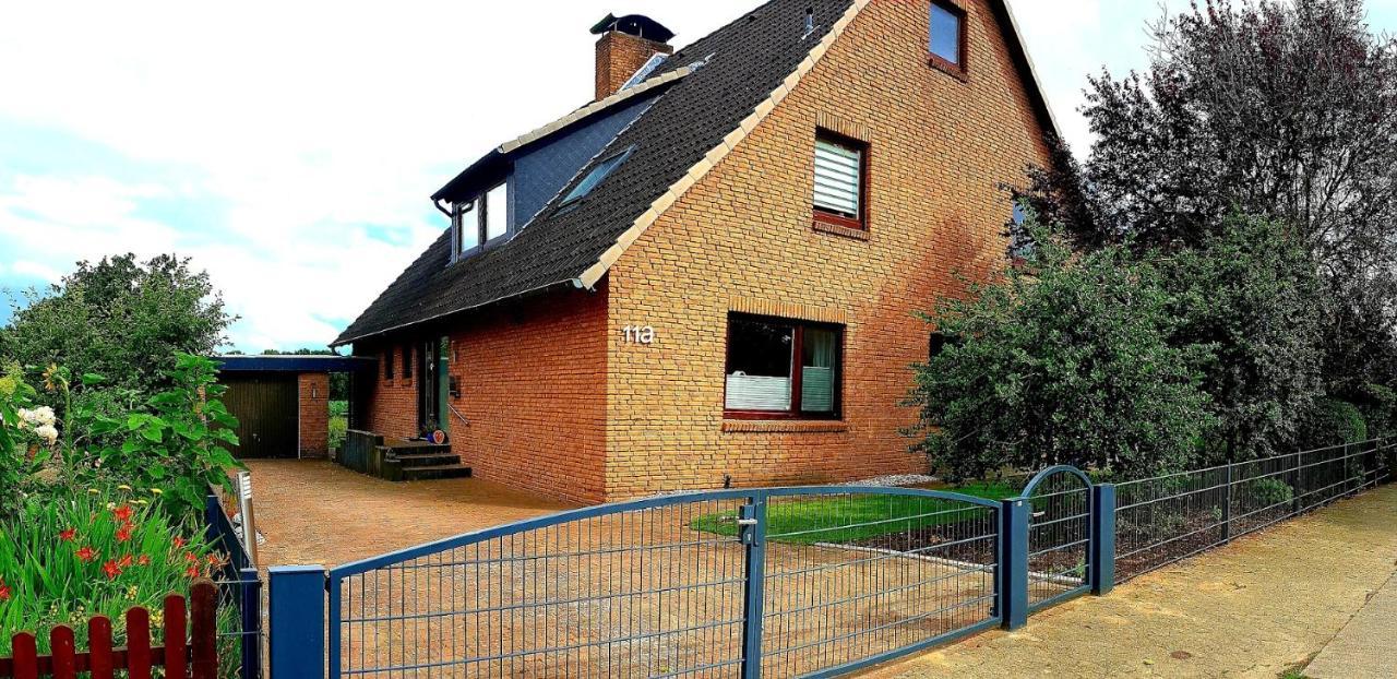 Lueneburg-Melbeck, 105 Qm Mit Fernsicht, Ruhige Sackgasse, Fussbodenheizung, Wallbox Gegen Gebuehr Bagian luar foto